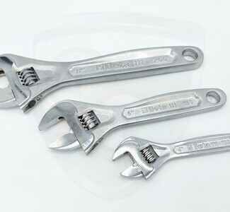 Adjustable wrenches